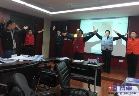 優(yōu)秀班組長培訓現(xiàn)場 優(yōu)秀班組長培訓現(xiàn)場